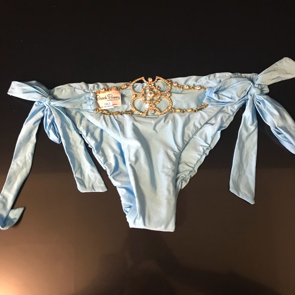 NEW Beach Bunny Diamond Bottoms